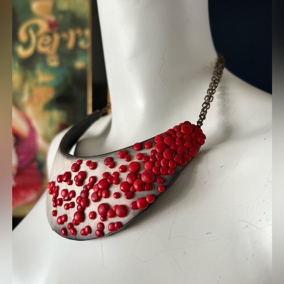 Handmade clay bib necklace - Picture 2 of 4